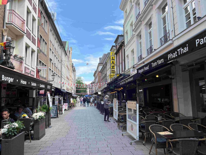 Delightful Dusseldorf: A Self-Guided Audio Tour