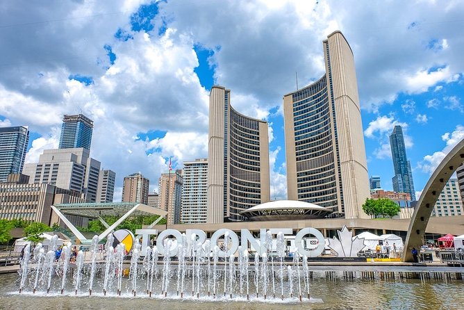 Departure Private Transfer: Toronto to Pearson Airport YYZ in Luxury Van