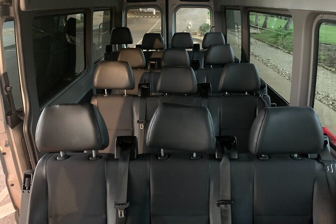Departure Shuttle: Waikiki Hotel to Airport