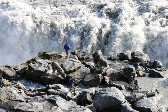 Diamond Circle, Waterfalls and Amazing Landscapes From Akureyri