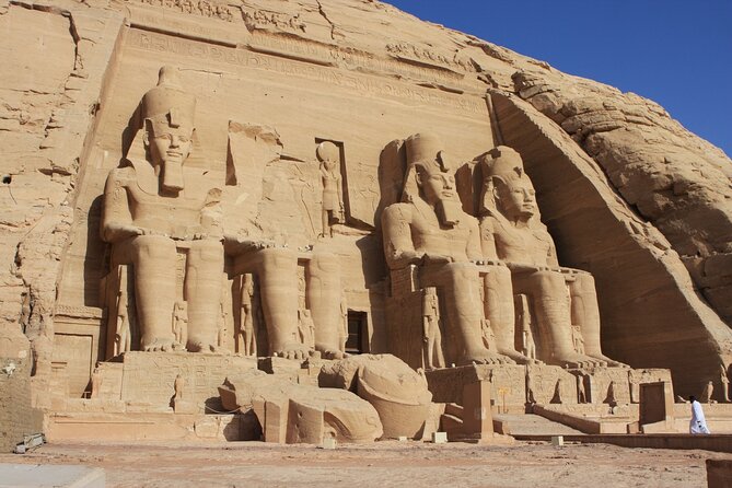 Discover Cairo, Luxor, Aswan and Abu Simbel – 06 Days