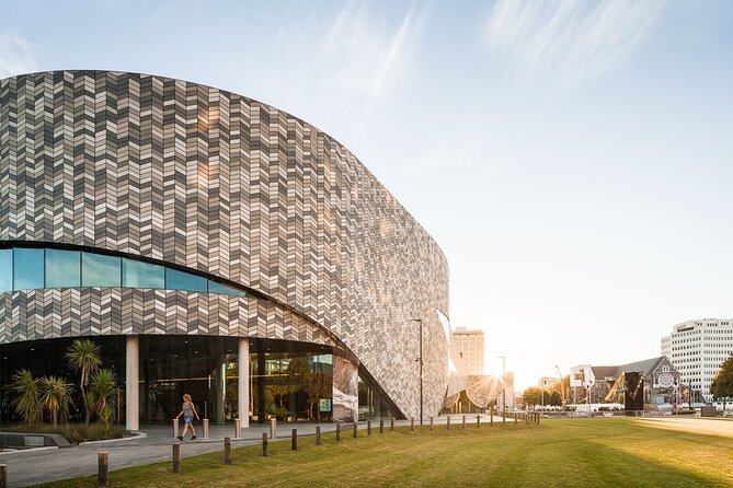 Discover Christchurch Sightseeing Tour With Optional International Antarctic Center Admission