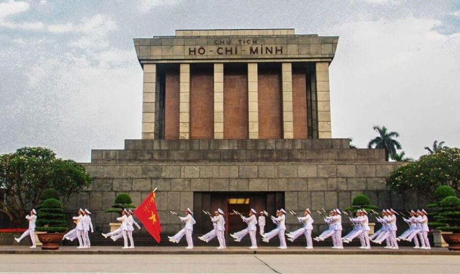 Discover Hanoi City 1 Day With Highlight and Hidden Gems