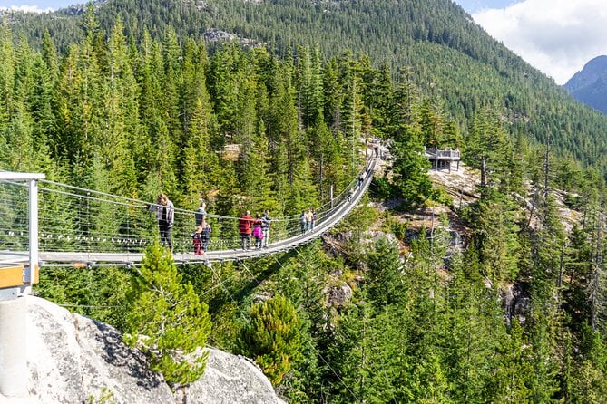 Discover Whistler & Sea to Sky Gondola Tour