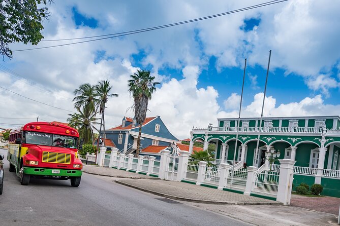 Discover Willemstad & Lunch ( Half Day Tour)
