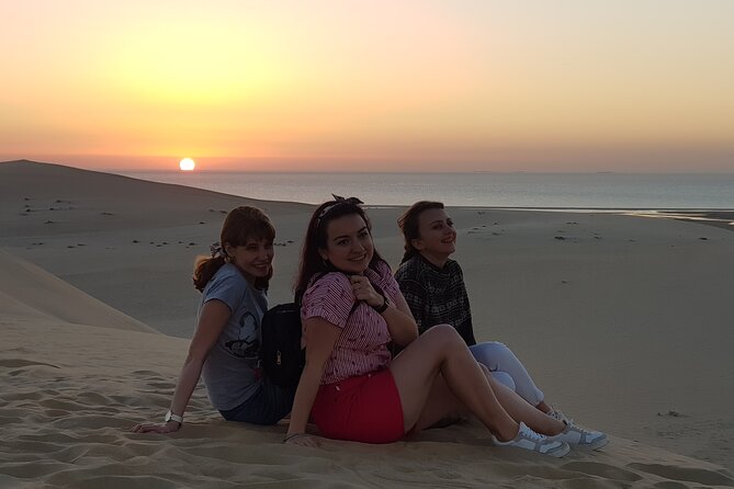 Doha: Private Sunrise or Sunset Desert Safari With Sand Boarding - Tour Overview