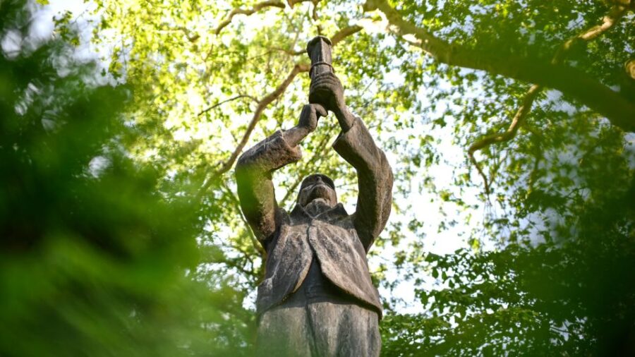 Dortmund: Self-Guided Funny Walk Through City Centre