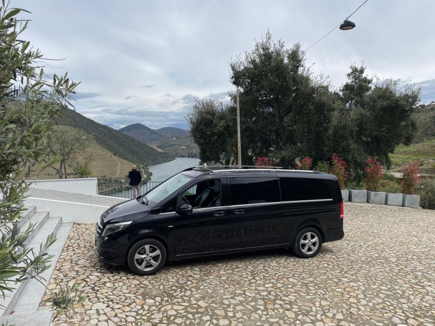 DOURO: TOUR FD DOURO VINEYARD MERCEDES V EXT LONG - Tour Duration and Pricing
