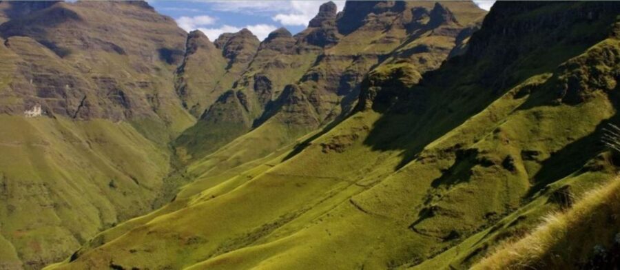 Drakensberg Mountains Full Day Tour From Durban & Hiking