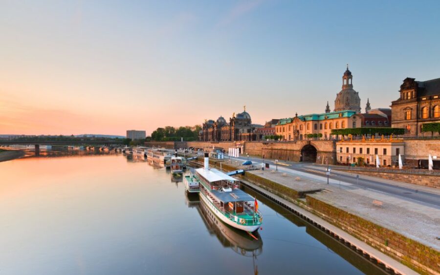 Dresden: In-App Outdoor Escape Game for Smartphones - Overview and Pricing
