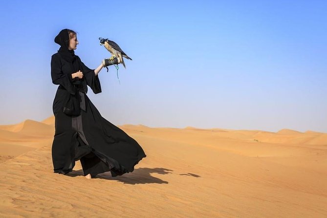 Dubai Desert Safari 4×4 Dune Bashing, Sandboarding, Camel Riding, Bbq Dinner