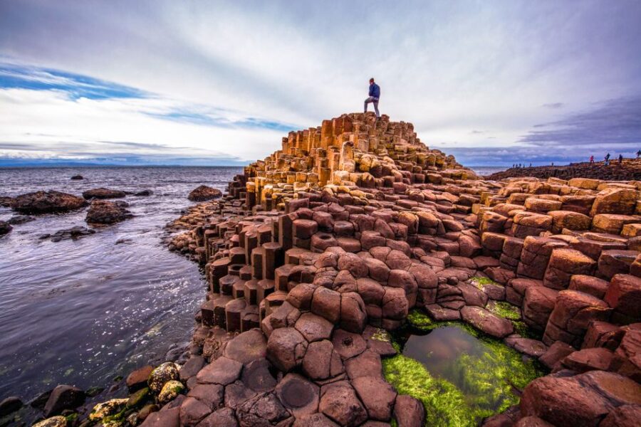 Dublin: Giants Causeway, Dark Hedges, Dunluce & Belfast Tour