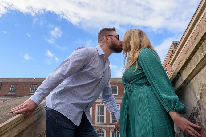 Dublin Love Story: Captivating Couples Photoshoot
