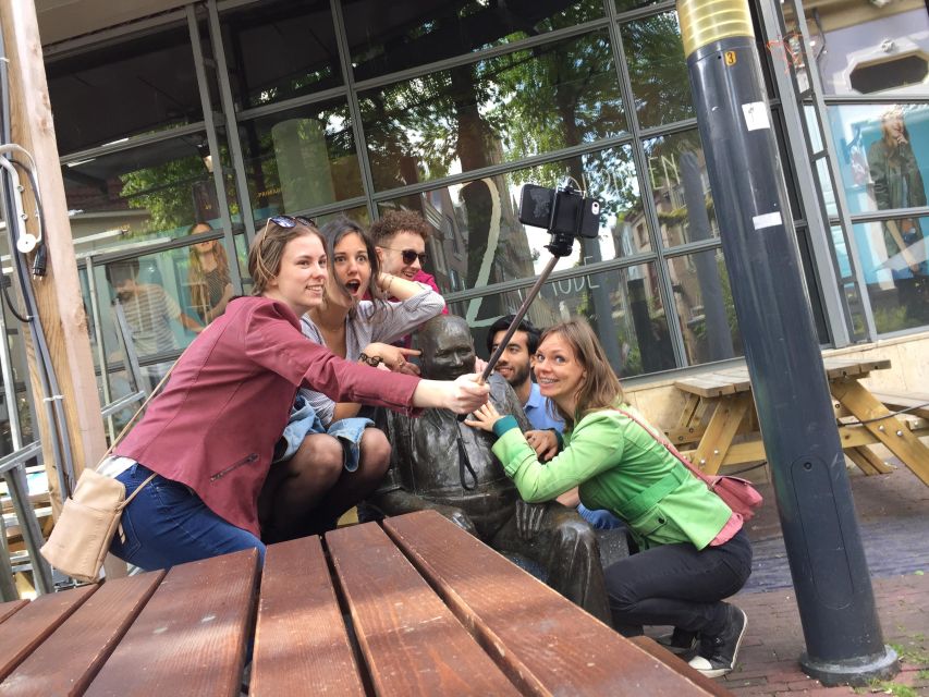Düsseldorf: Interactive City Walking Self-Guided Escape Game