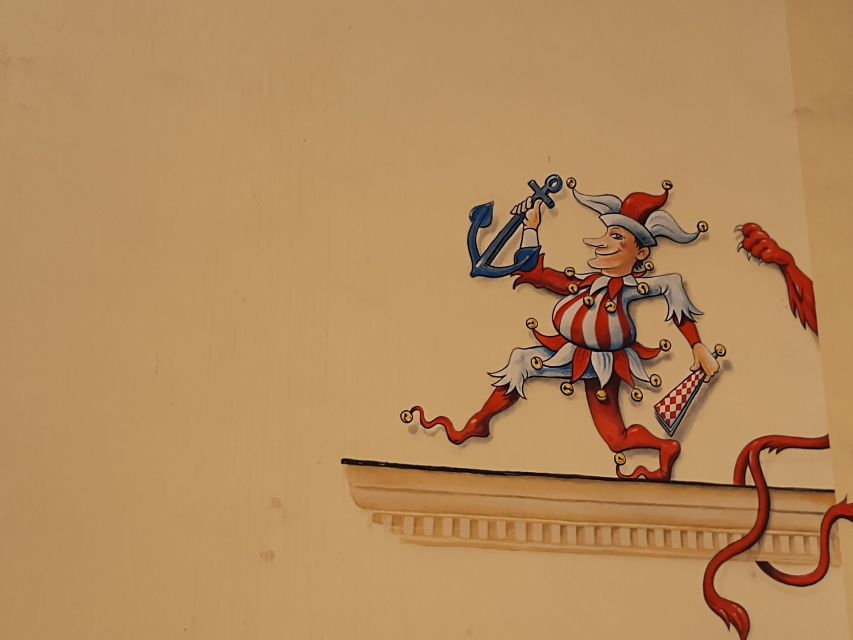 Dusseldorf: Old Town & Altbier Tour