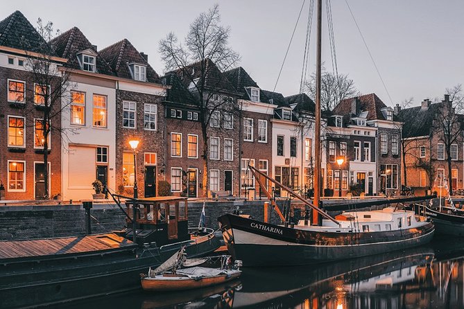E-Scavenger Hunt Den Bosch: Explore the City at Your Own Pace - Key Features of the Game