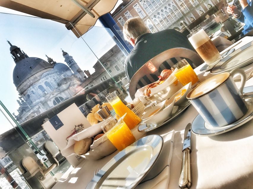 Early Morning Photo Tour and Breakfast in a Luxury Location - Activity Overview