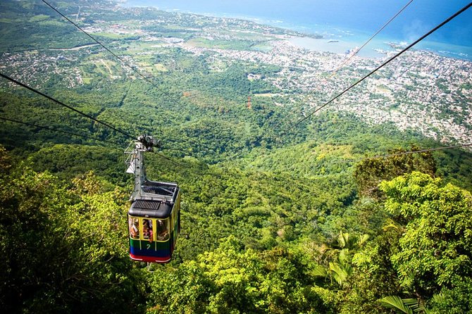Eat Drink & Be Merry Puerto Plata City Tour -Amber Cove/Taino Bay