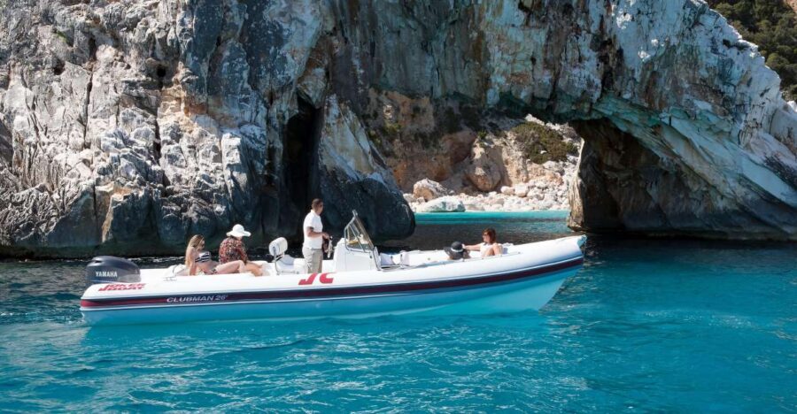 Ecxlusive Sunset Tour With Aperitif: 6 People
