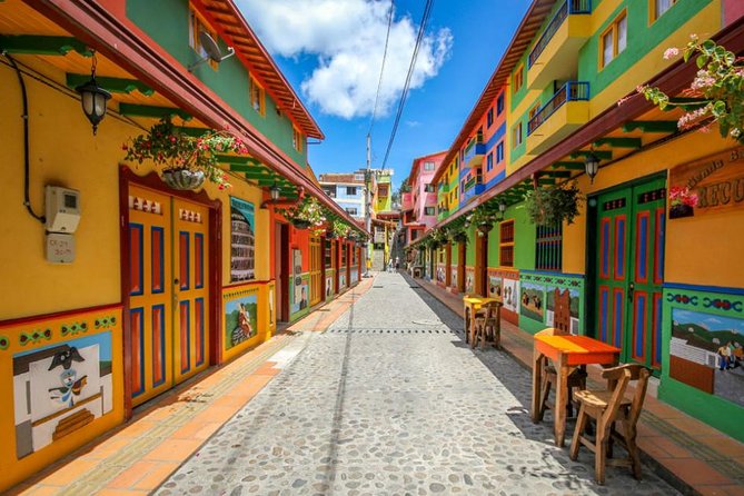 El Peñol and Guatape Private Tour From Medellin - Tour Overview and Details
