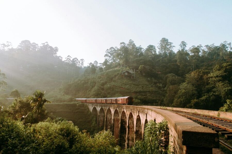 Ella: First-Class Scenic Train Ticket To/From Nanuoya - Ticket Information and Pricing