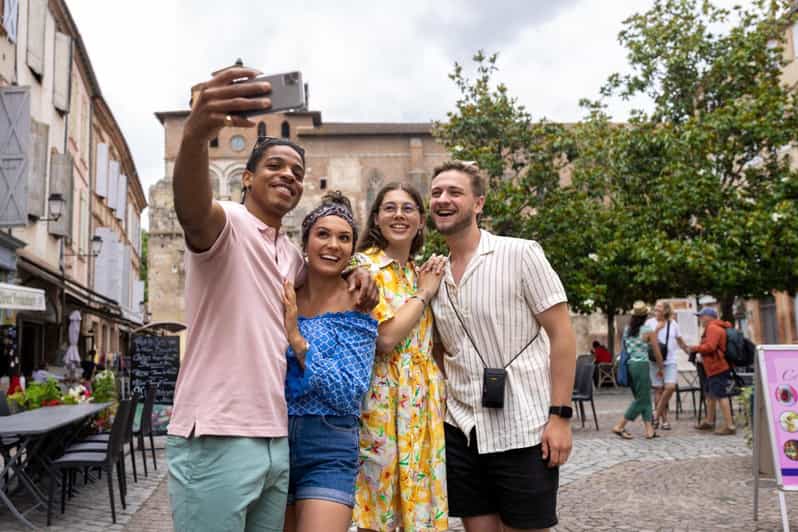 Enchanting Delft Romantic Quest Walking Tour