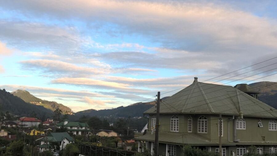 Enjoy a Rail Adventure From Kandy to Nuwara Eliya , Day Tour