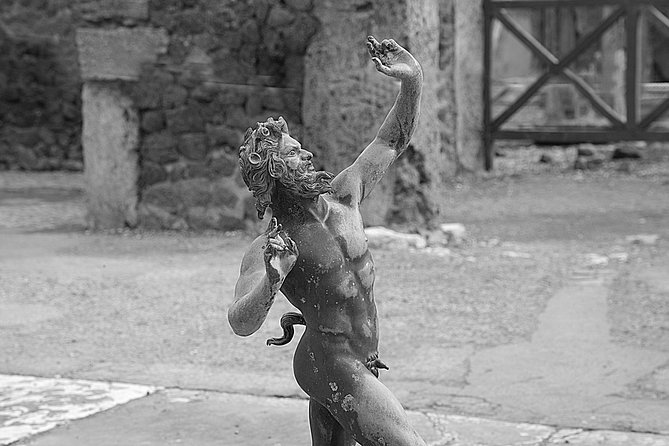 Enjoy Pompeii and Vesuvius From Positano