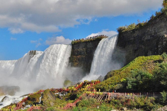 Epic Full Day Niagara Falls Tour of USA and Canada + Lunch - Tour Activities