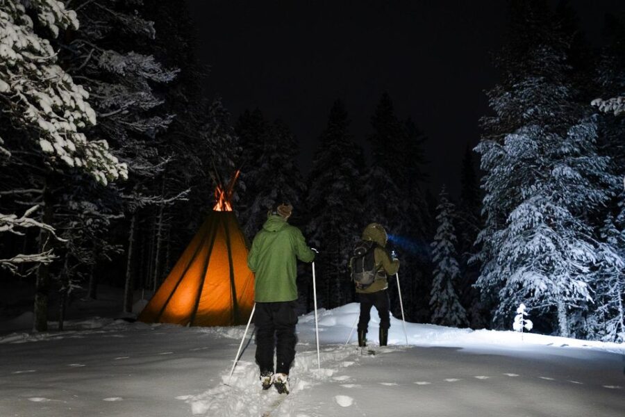 Evening Ski Trek to the Wilderness – Extra Small Group