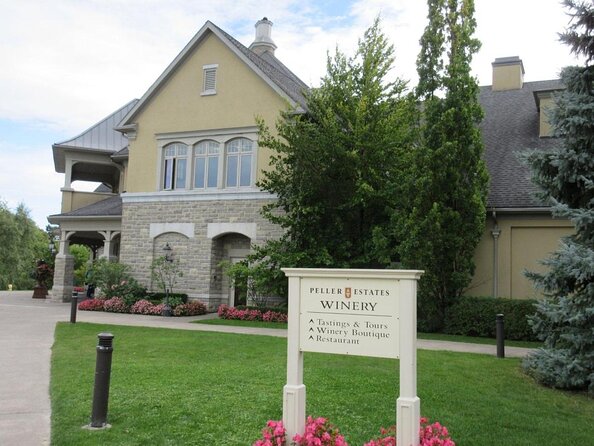 Evening Wine Tour in Niagara-on-the-Lake - Pickup and Transportation