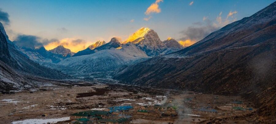 Everest Three Pass Trek, 17 Days - Trek Overview