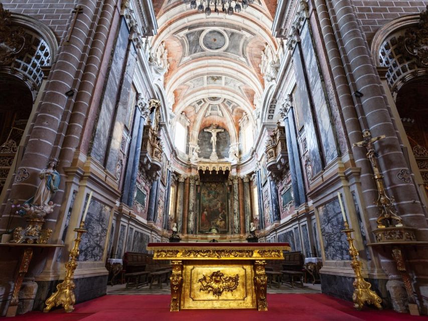 Évora With Wine Tasting - Full Day Private Tour
