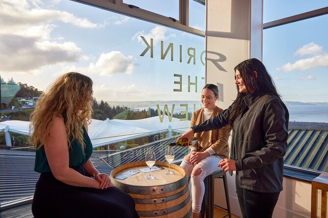 Exclusive Day Trip From Te Puia to Wine Tasting and Redwoods