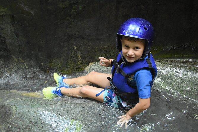 Excursion in Damajaguas 7 Waterfalls