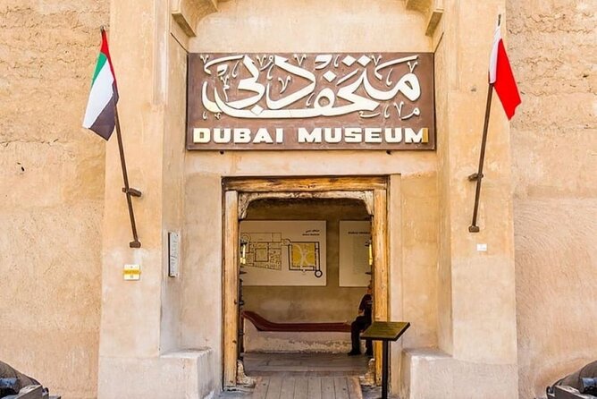 Explore Old Dubai Al Fahidi District Museums Markets Abra - Discovering Al Fahidi District