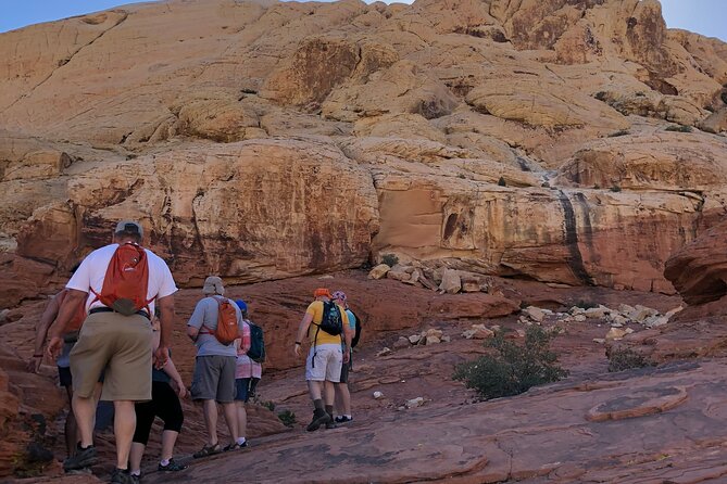 Explore Red Rock Canyon Hiking Tour - Itinerary and Inclusions