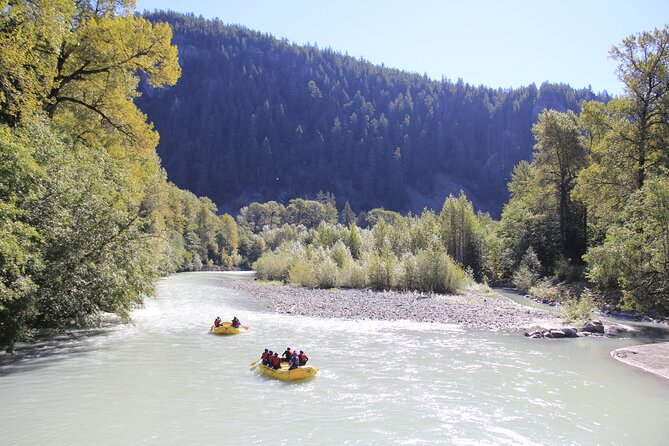 Family Friendly Cheakamus Splash Rafting
