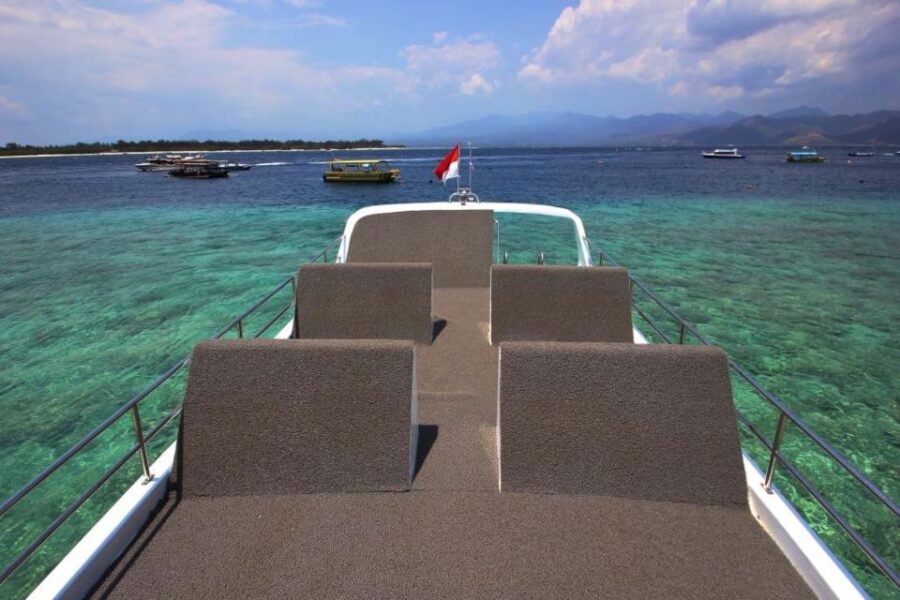 Fast Boat Transfers Between Bali and Lombok