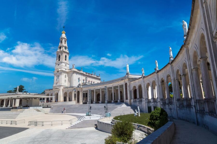 Fatima Spiritual Full Day Private Tour From Lisbon