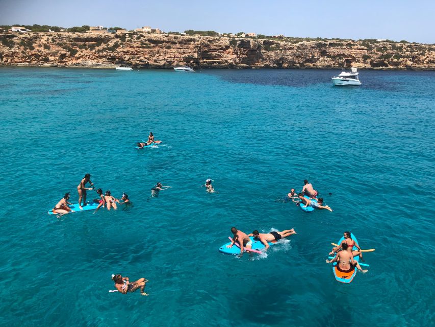 Formentera: Crystal Waters Cruise With Snorkeling and Lunch