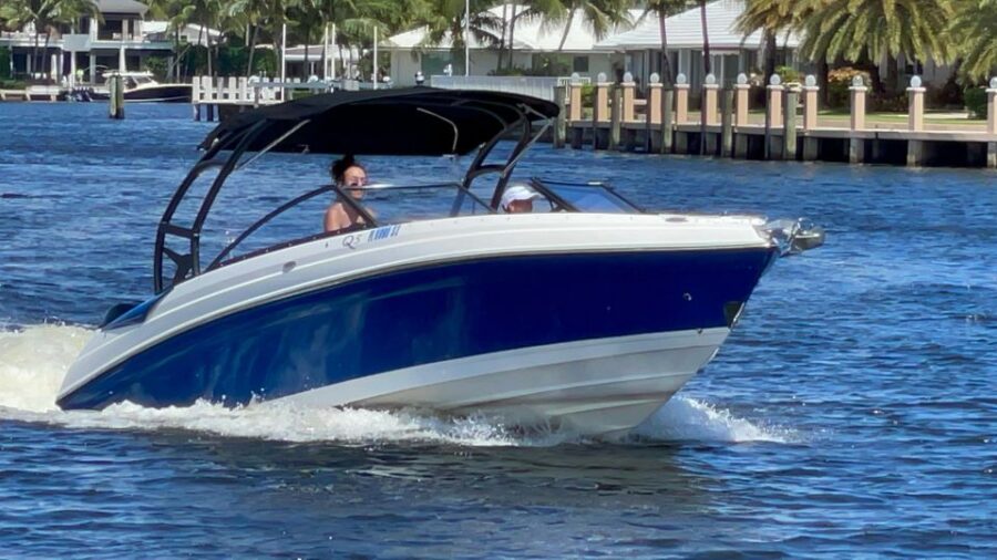 Fort Lauderdale: 11 People Private Boat Rental