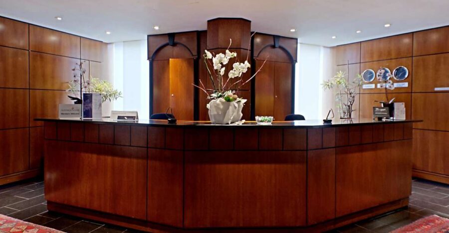 Frankfurt Airport: LuxxLounge Access Terminal 1 (Land Side)