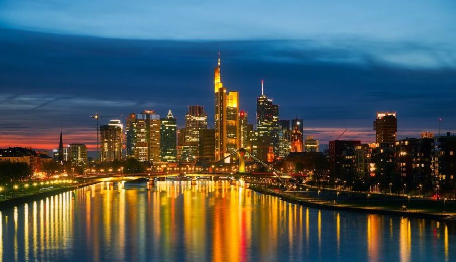 Frankfurt: Private City Center Sightseeing Walking Tour - Tour Overview and Pricing
