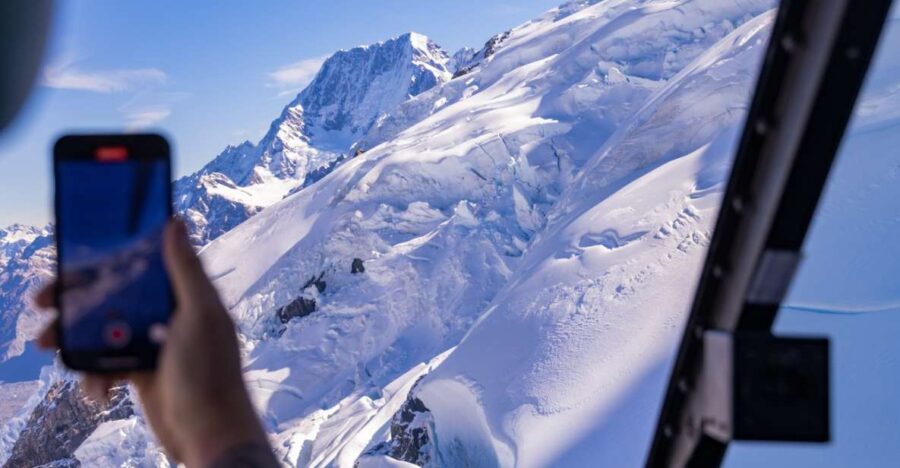 Franz Josef: Grand Circle 60 Minute Scenic Flight