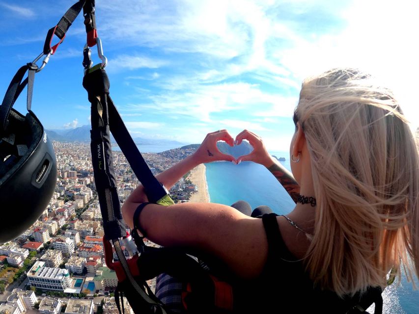 From Antalya: Alanya Paragliding Experience With Beach Visit