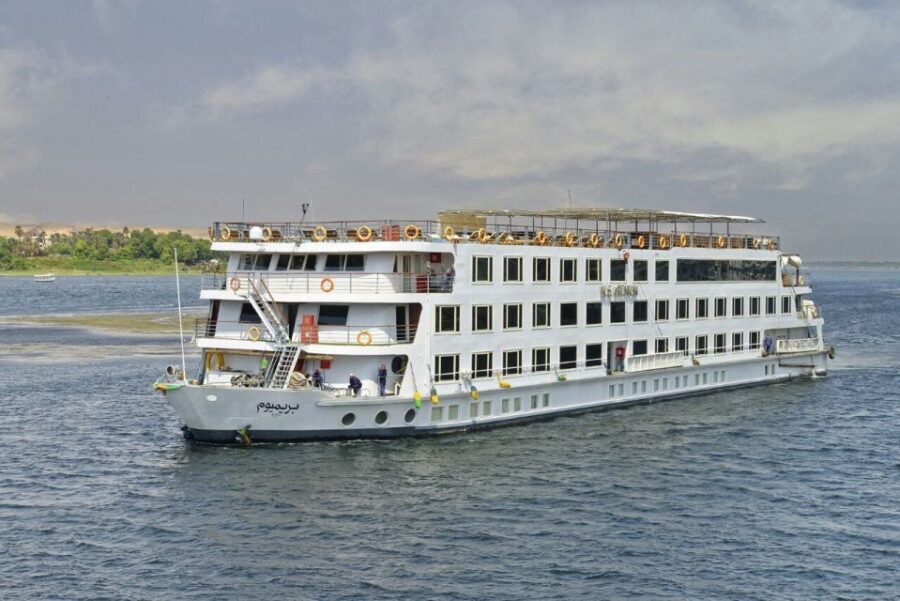 From Aswan: 4-Day Nile Cruise With Tours, Pickup & Drop-Off
