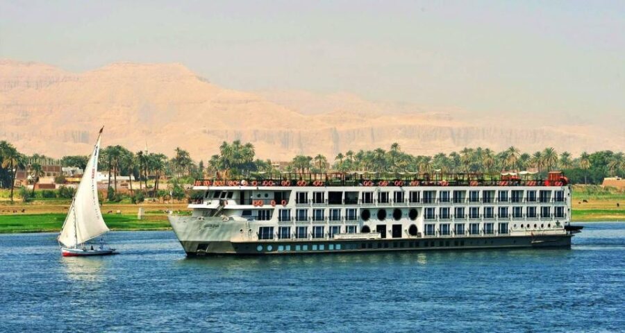From Aswan: 4-Days 3-Night Nile Cruise With Hot Air Balloon
