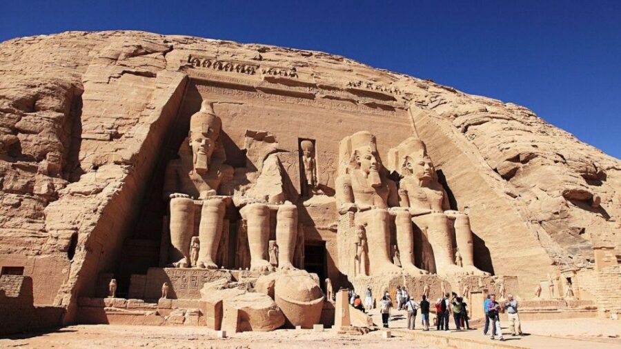 From Aswan: Abu Simbel 2-Day Private Tour With Felucca Ride