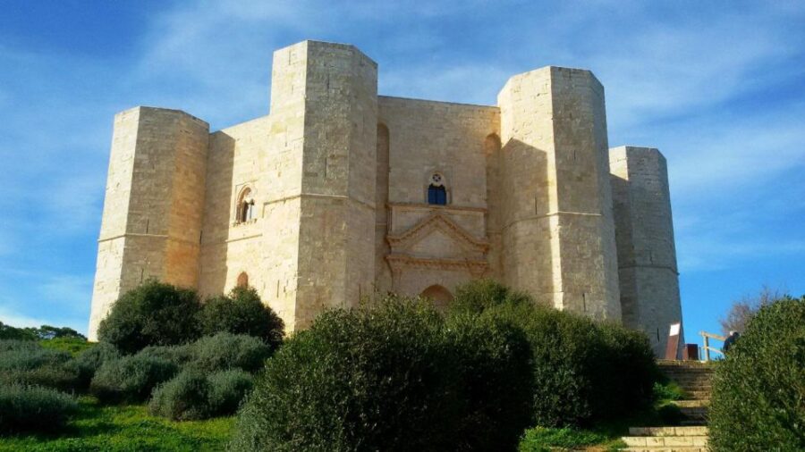 From Bari: Castel Del Monte Private Day Tour